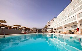 Apartamentos Castillo de Sol